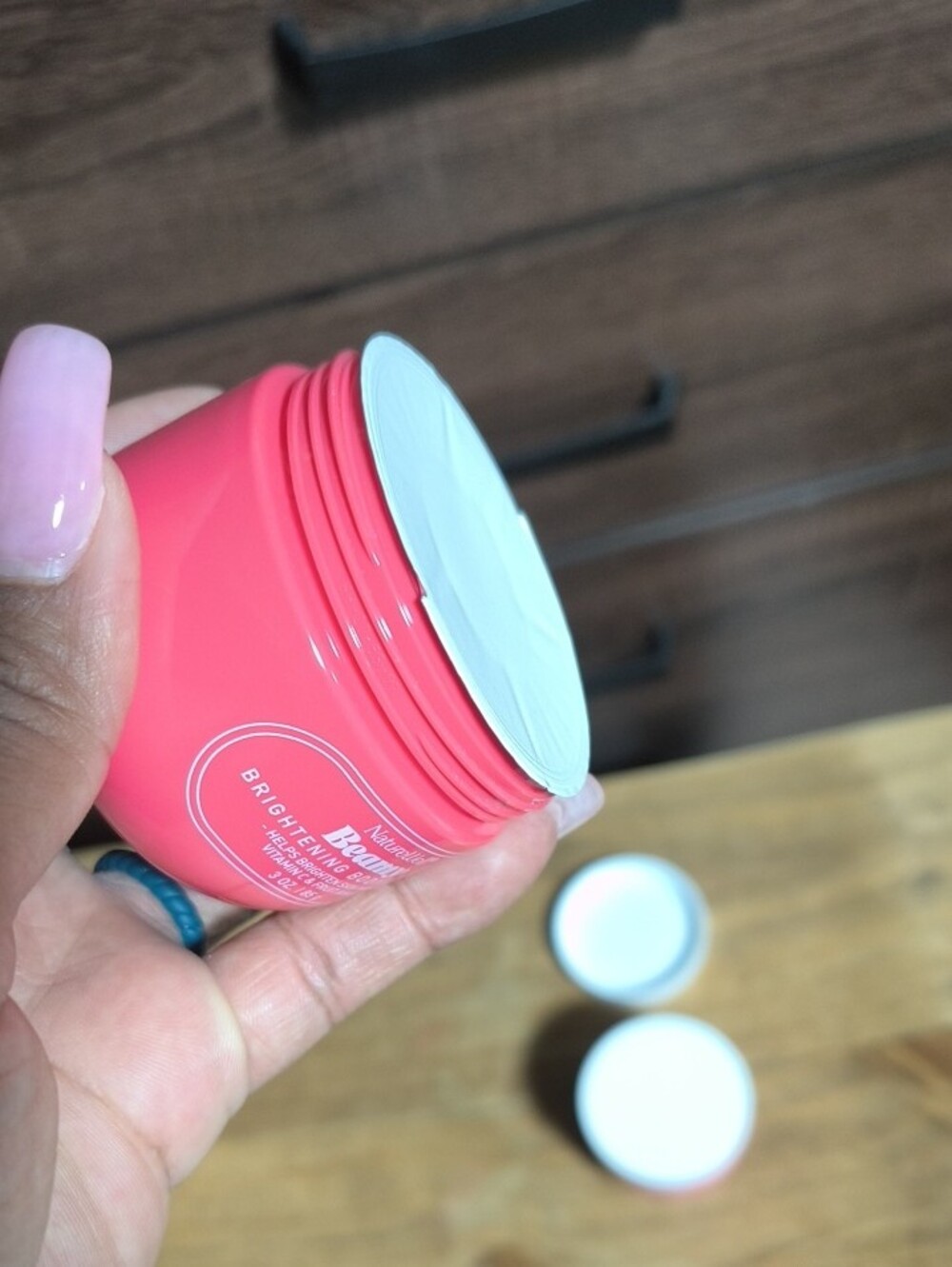 Beamy Brightening Body Cream - Pink - Picture 2 of 3